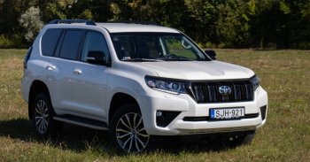 A terepjárás toteme: Toyota Land Cruiser 2.8 D-4D 2021 – Teszt és videó