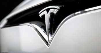 A bíró szerint rendkívül magas a Tesla ellen kiszabott 137 millió dolláros büntetés