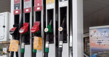 FBSZ: Spórolnia kellene a magyar autósoknak az üzemanyaggal, különben hiány lesz belőle