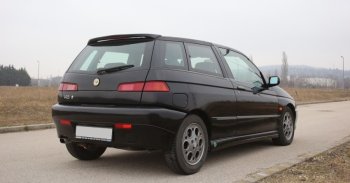 Keresd a négylevelűt! Alfa Romeo 145 2.0 TS QV (1996) használtteszt
