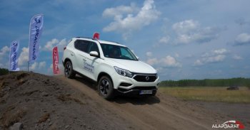 Fejre vigyázz! - SsangYong Rexton & Isuzu D-Max bemutató

