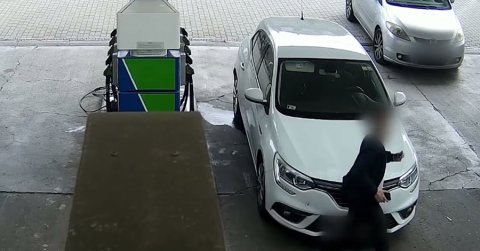 Így nyitják ki és lopják el az autódat egy olcsó kínai kütyüvel