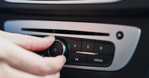Mire jó egy Bluetooth FM transmitter?