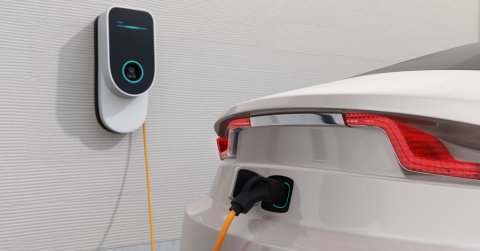 elektromos autó töltés