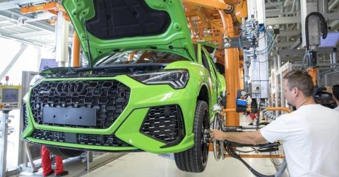 Nehéz helyzetbe jutott a győri Audi-gyár