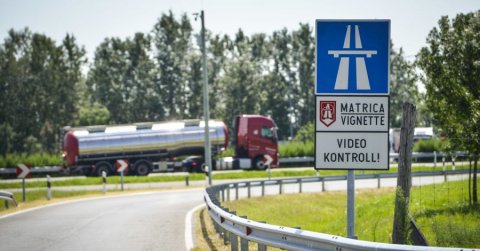 Eddig érvényesek a heti, havi és éves e-matricák