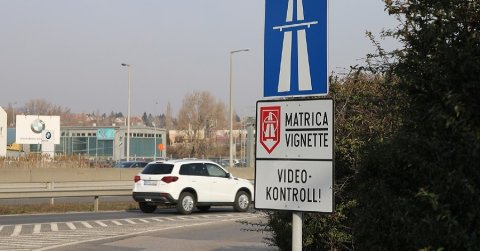 Mutatjuk a fizetős és ingyenes magyar útszakaszokat 2022-ben