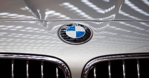 Ismét teljes gőzzel működik BMW németországi és angliai gyára