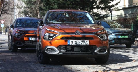 A kényelem nem csak a nagy autóknak jár:&nbsp;Citroën&nbsp;C4 2021 - Menetpróba