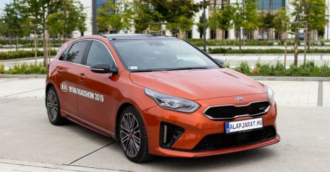 Ütősebb, mint gondolnád: Kia Ceed GT (2019) - Teszt + Videó
