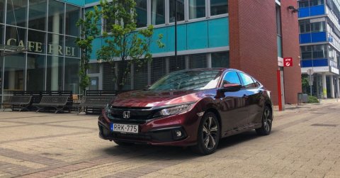 Amerikából jöttem, de mégsem: Honda Civic 1.5 VTEC Turbo 4D CVT Executive (2020) – Teszt + Videó
