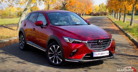 Nem véletlenül sikermodell: Mazda CX-3 2018 – Teszt
