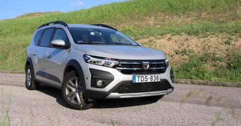 Mit tud a legolcsóbb hétüléses autó, az új Dacia Jogger?