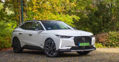 ds 4 e-tense teszt