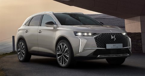 Kimaxolták a fényjátékot a DS 7 faceliftjénél