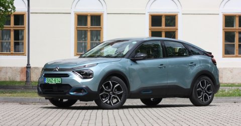 Nem akartam megvonni a vállam: Citroën ë-C4 2021 – Teszt és videó
