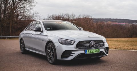 Az életenergiád is visszatölti: Mercedes-Benz E 300e 2021 – Teszt és videó
