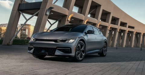 Nagy lánggal égett egy tisztán elektromos Kia Budapesten