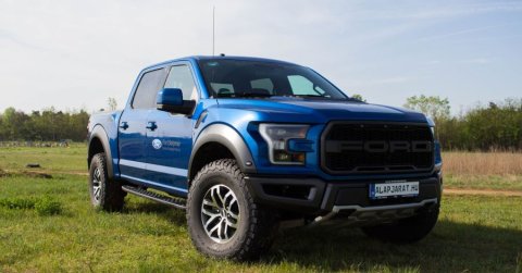 Félelem nélkül: Ford F150 Raptor 3.5 V6 (2019) – Teszt + Videó
