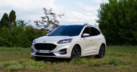 Vagány SUV, csak az a három henger… - Ford Kuga ST-Line 1.5 Ecoboost (2020) – Teszt + Videó
