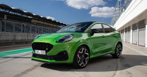 Kigyúrt levelibéka: Ford Puma ST 2021 – Teszt és videó
