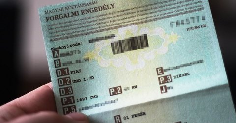 Hiába a veszélyhelyzet, mégis előbb kell megújítani a műszaki vizsgát