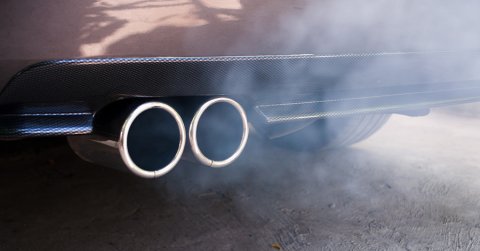 Öt ország is elhalasztaná a belső égésű motoros autók 2035-ös betiltását