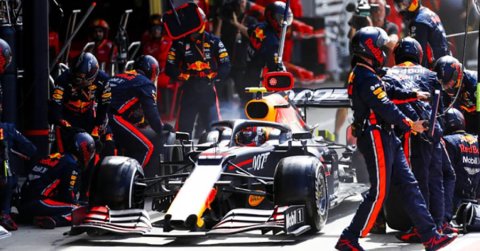A Red Bull 1,91 másodperccel lett a kerékcsere világbajnoka - Megszólalt a magyar mérnök!
