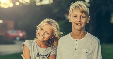 Akár 10 éves gyerekek is kipróbálhatnak olasz szuperautókat az Egyesült Királyságban