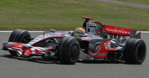 Forma-1: Lewis Hamilton parádés teljesítménye és 5 további mestermunka
