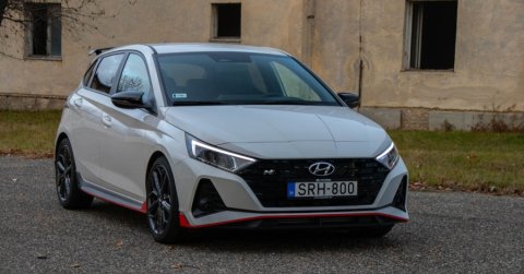 A legifjabb trónkövetelő: Hyundai i20N 2021 - Teszt