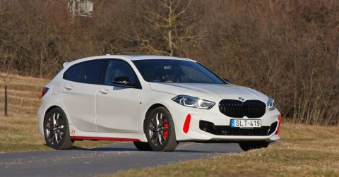 Elöl hajt, de nem érdekel: BMW 128ti 2021 - Teszt és videó
