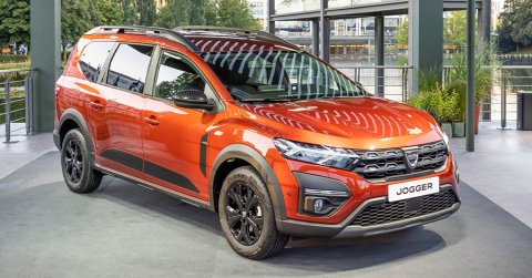 Rohamtempóban cserélgeti dizájnigazgatóit a Dacia