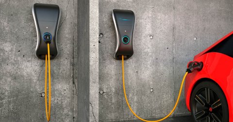 Az új társasházakban már kötelező elektromosautó-töltőt telepíteni