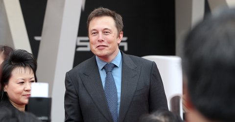 Ennyit fizethet Musk, ha mégsem veszi meg a Twittert