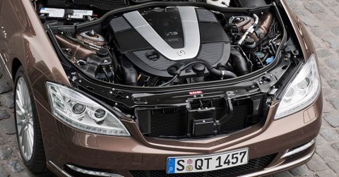 Amit a legelterjedtebb hengerelrendezésekről tudni érdemes – a V-motorok