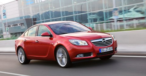 Szabad Toyota Corollát Opel Insigniára cserélni? Miért nem?
