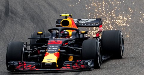 Perez F1-es autóval csapatott közúton New Yorkból Miamiba - VIDEÓ