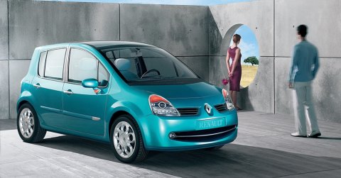 A Renault cuki és erős, de Mercedesre vágyom. Ki kell józanodnom?