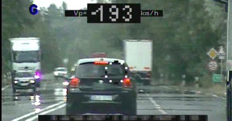 Volt, akit 193 km/órával fotóztak le a kecskeméti rendőrök