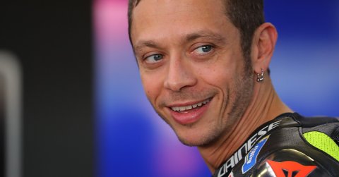 Valentino Rossi egy Audi R8 LMS GT3-ra cseréli Yamaháját