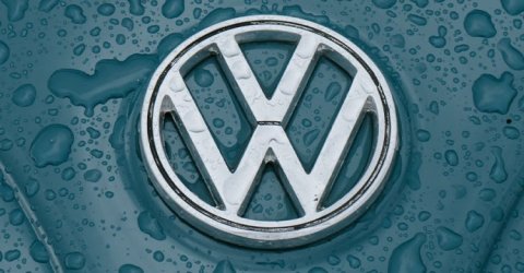 Alternatív energiaellátásra vált a Volkswagen a központi gyárában