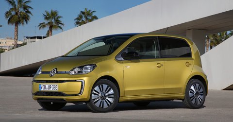 Kiderült, meddig fogják gyártani a Volkswagen népszerű elektromos kisautóját