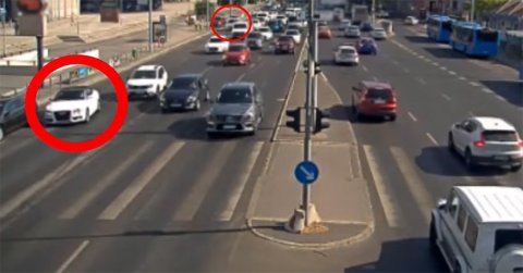 Ittasan menekült a rendőrök elől, majd egy erkélyről lógott ki egy férfi Budapesten - VIDEÓ