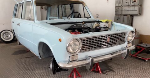 lada 2102