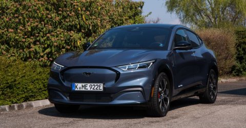 Magyarországon a Ford Mustang Mach-E
