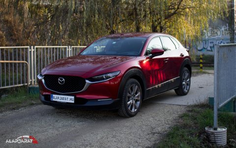 A legszebb krumpli, amit valaha láttam: Mazda CX-30 G122 (2019) - Teszt
