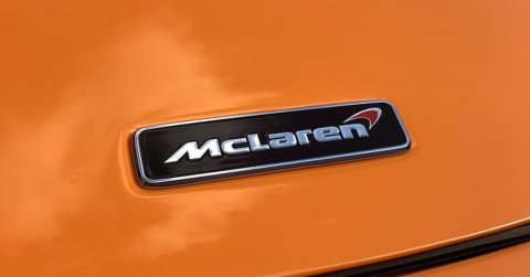 Élmény nézni, ahogy ez a McLaren F1 száguld Goodwoodban