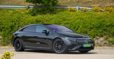 Az új elit autója: Mercedes-AMG EQS 53 4MATIC+ 2022 - Teszt