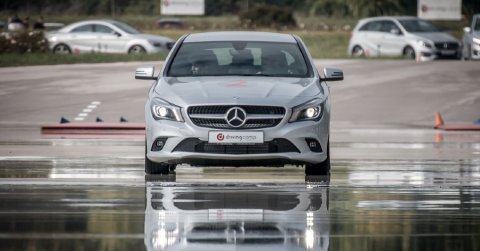 Remek lehetőséget kínál a friss jogsisoknak a drivingcamp